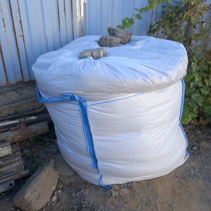 Продается песок строительный