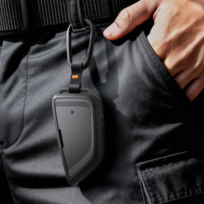 Стилен Силиконов Калъф за BMW Автомобилен Ключ Spigen Key Fob Case