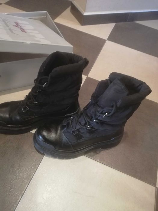 Дамски /тийнеджърски кубинки