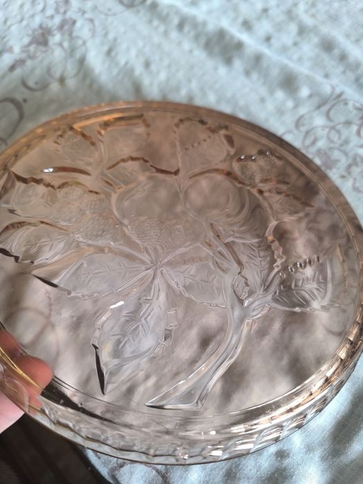 Гравиран стъклен поднос с гравирани чаши (НОВИ)