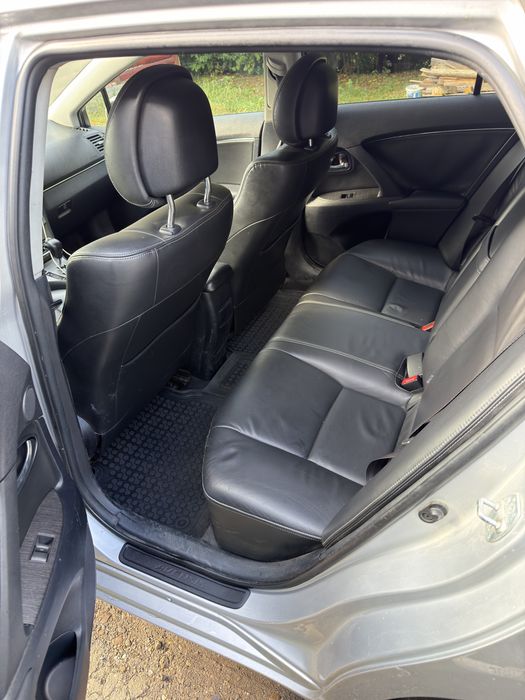 Toyota Avensis T27 2010 Automata