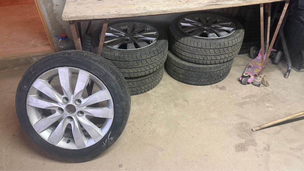 Продам киа серато 5 титанка