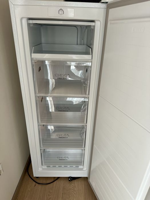Вертикален фризер Gorenje