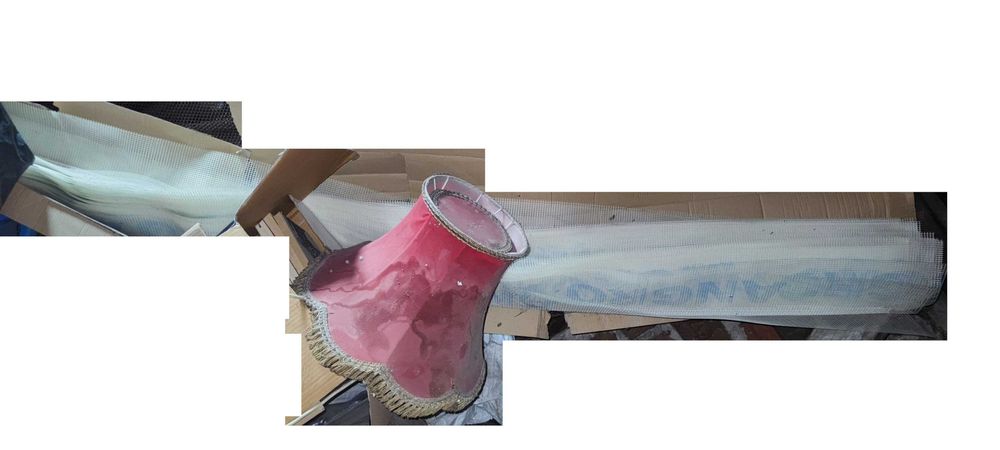 Продавам бяла алуминиева за баня