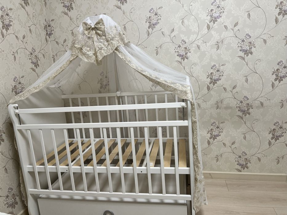 Детская кровать б/у