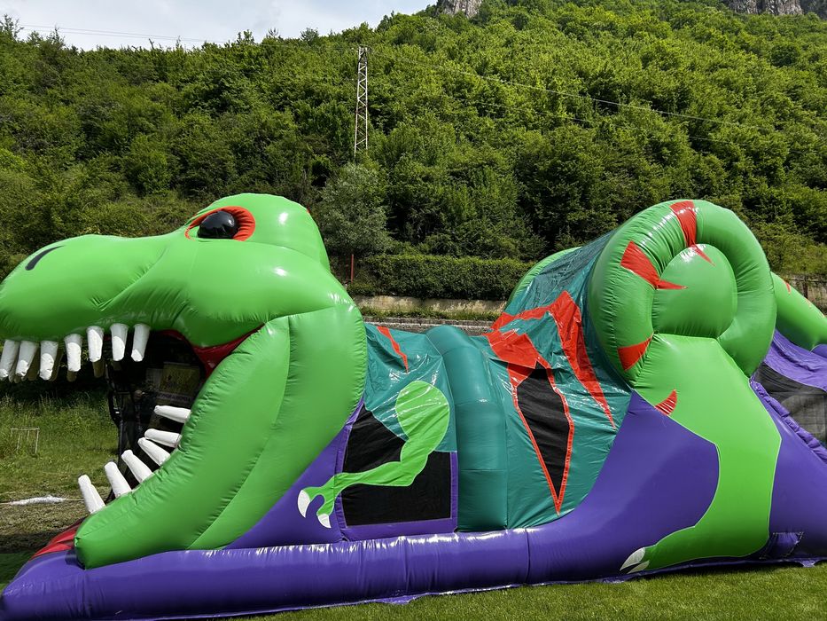 Под наем надуваем замък; надуваема пързалка, надуваем батут Т-рекс
