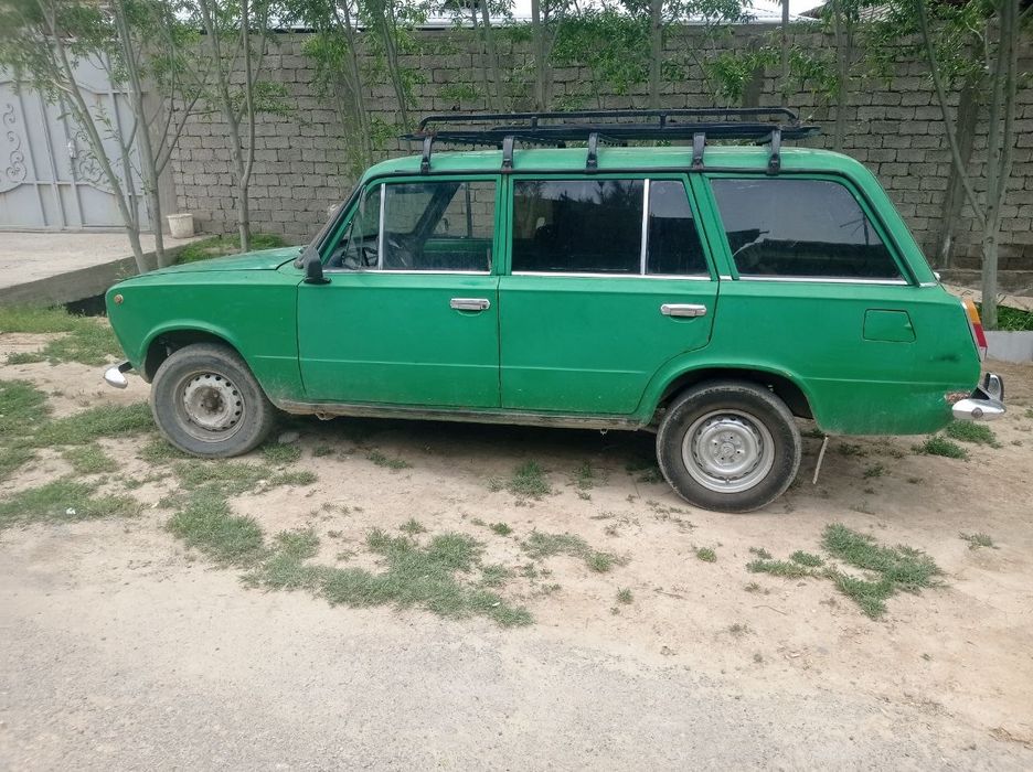 Jiguli sotiladi srochna