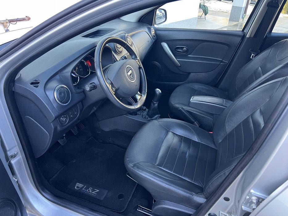 Dacia Logan MCV //Recent Adusa