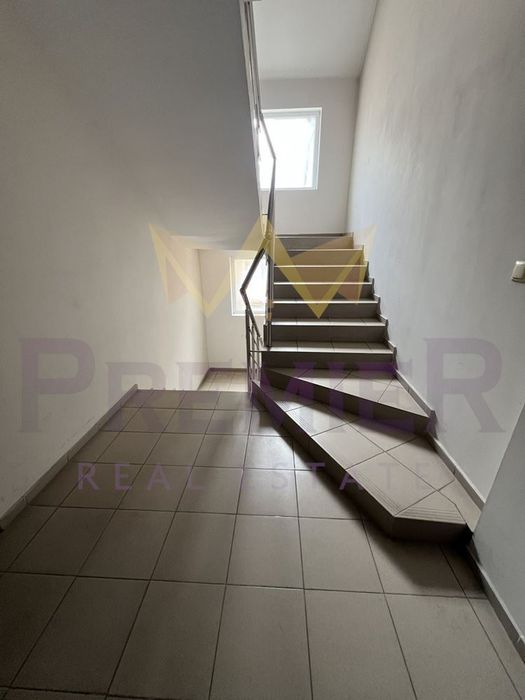 Дава се под наем Двустаен апартамент в Варна, Лятно кино Тракия - 70 кв.м за 408 € - Снимка #5