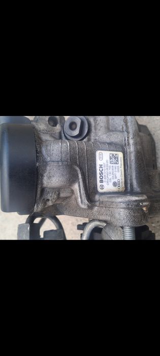 Pompă injecție Passat b6 2.0 Cbab  03L130755