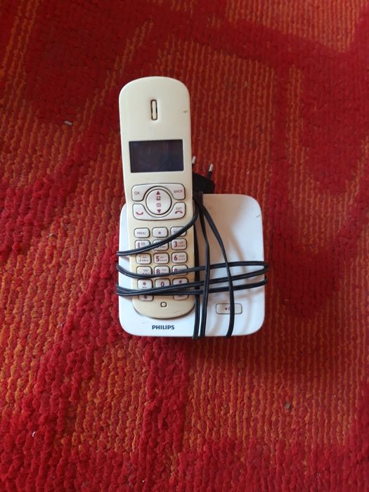 Продам домашний телефон на запчасти