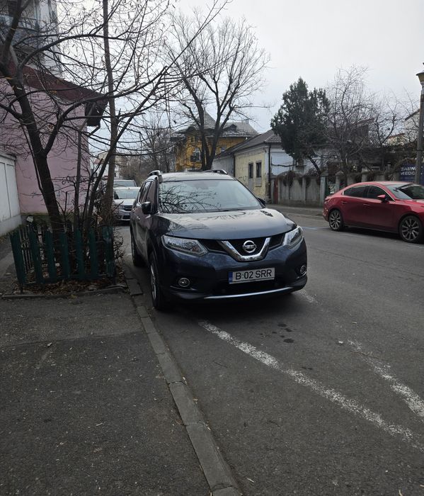 Vând Nissan Xtrail T32 accept variante