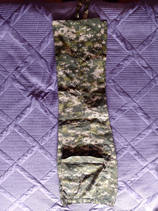 Продам комуфляжную форму