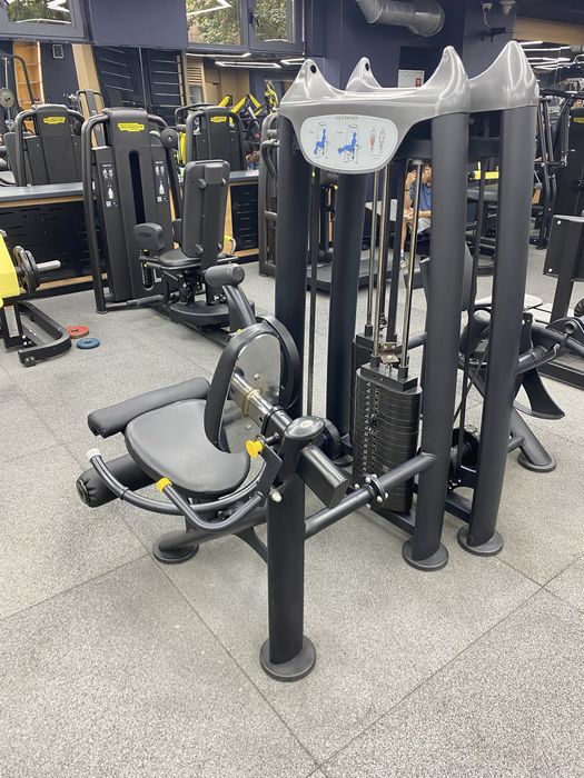 Продам тренажер разгибание ног