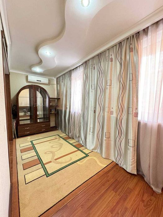 3-х комнатная квартира м. Космонавтов (кирпичка) ID: 4640