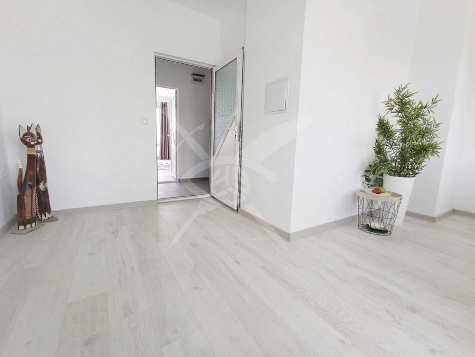 Продава се Двустаен апартамент в Варна, Владислав Варненчик - 56 кв.м за 1409 €/кв.м - Снимка #3