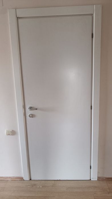 Usi de interior doua modele