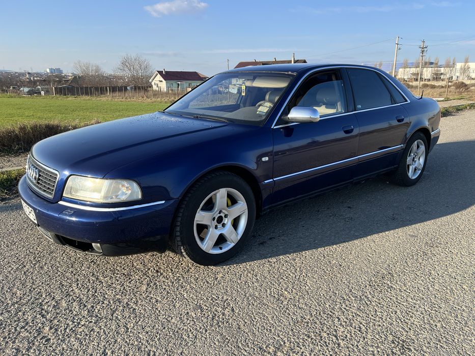 Vand sau schimb Audi a8 D2