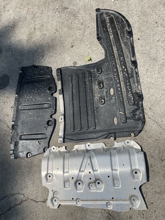 Кора под двигател БМВ Г20/ Г21 (kora dvigatel bmw g20/ g21)