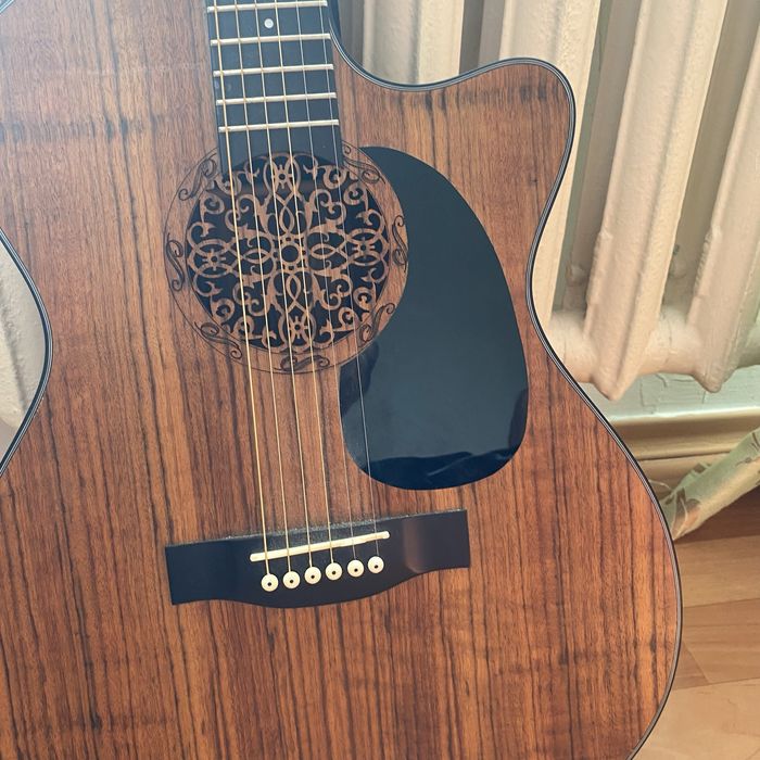 Гитара  сатылады сроч