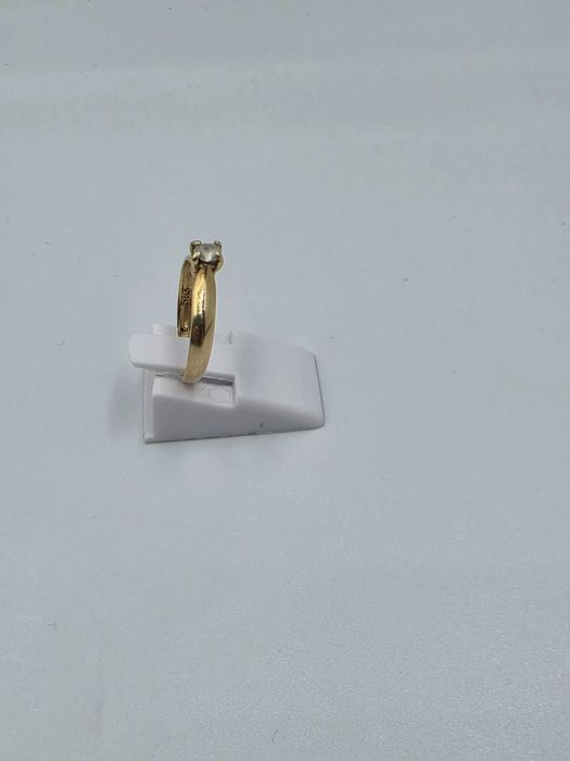 Inel de Aur 14K cu piatra centrala