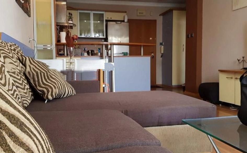 Дава се под наем Двустаен апартамент в София, Стрелбище - 60 кв.м за 600 € - Снимка #1