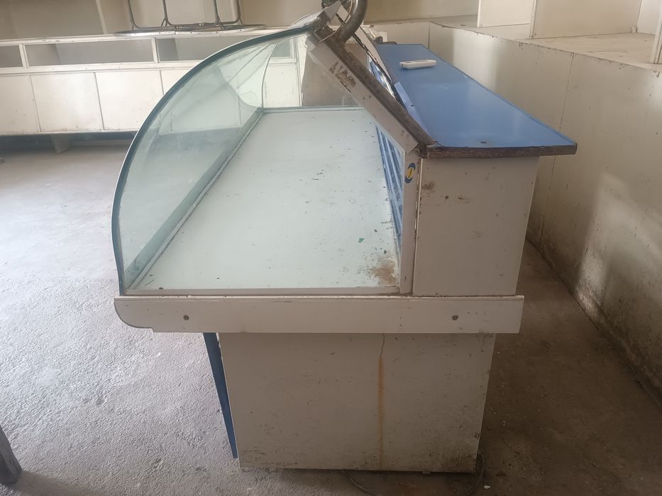 Витирина холодилник бу