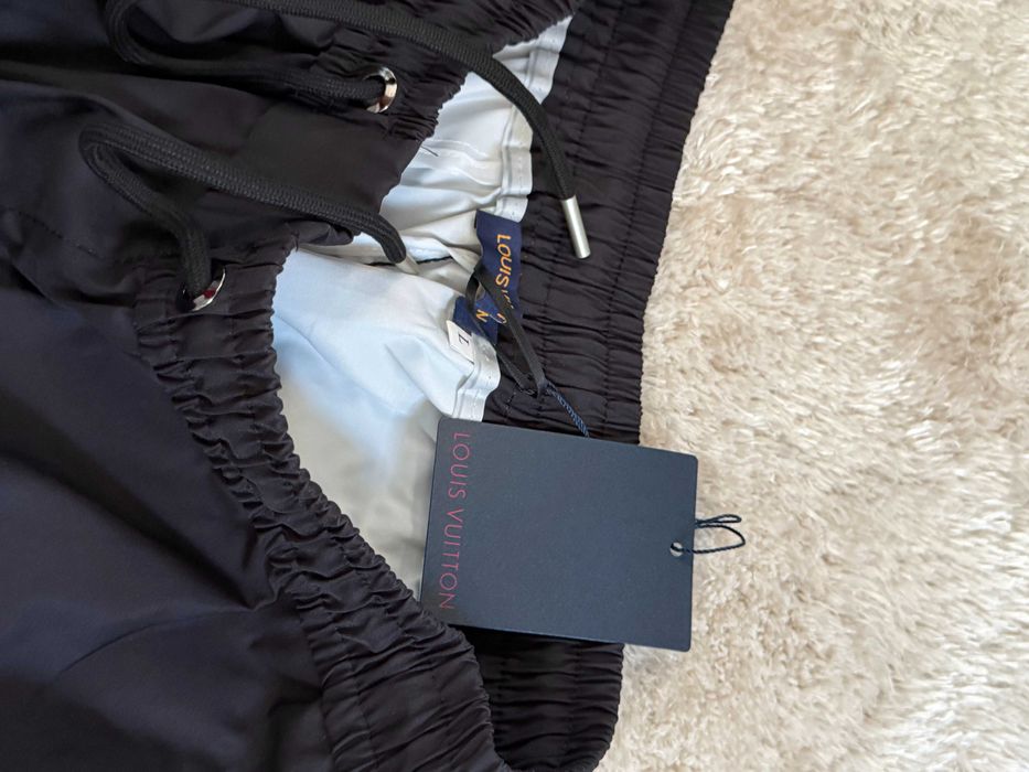 Louis Vuitton LV бански шорти НОВО XL
