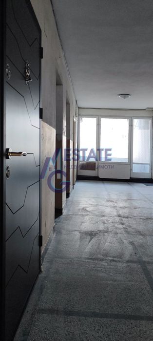 Продава се Двустаен апартамент в Бургас, Зорница - 60 кв.м за 1592 €/кв.м - Снимка #9