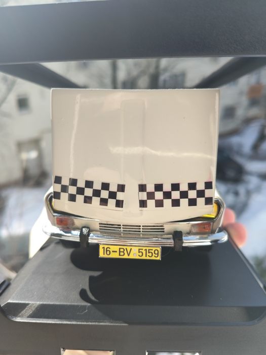 Macheta Dacia 1300 ,, Taxi,, 1/18