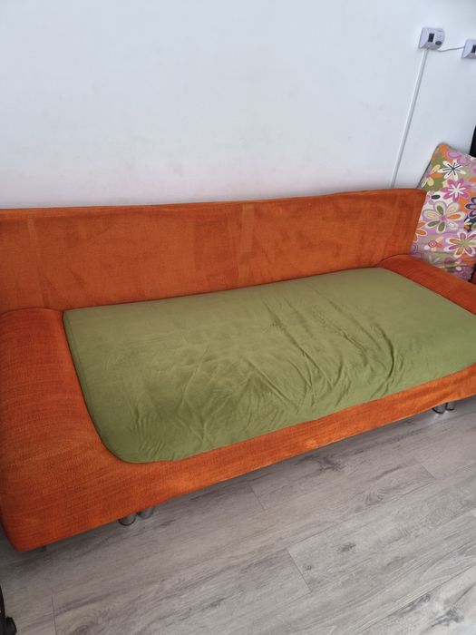 Canapea extensibila