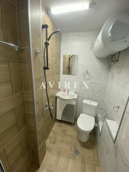 Дава се под наем Двустаен апартамент в Пловдив, Кършияка - 60 кв.м за 408 € - Снимка #1