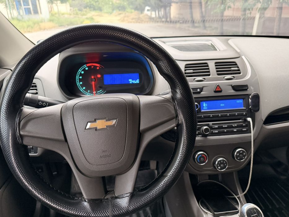 Chevrolet Cobalt sotiladi