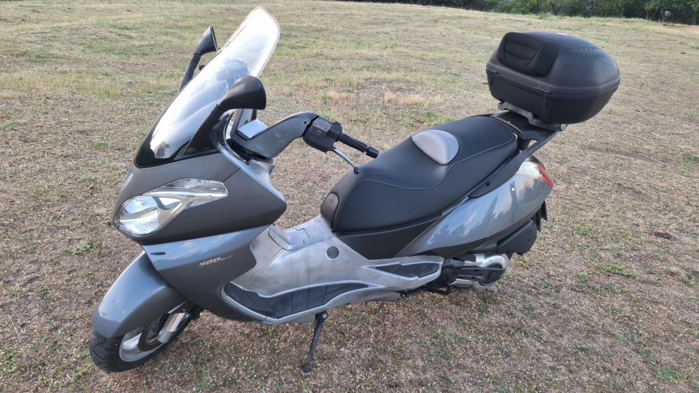 Aprilia atlantik 500
