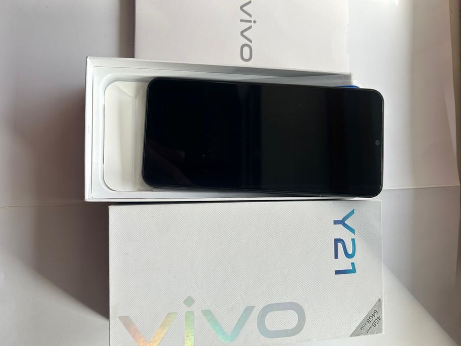 Смартфон VIVO Y21