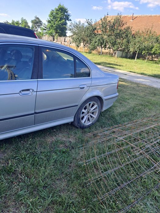 BMW 5 Series 1989 — imagine 3