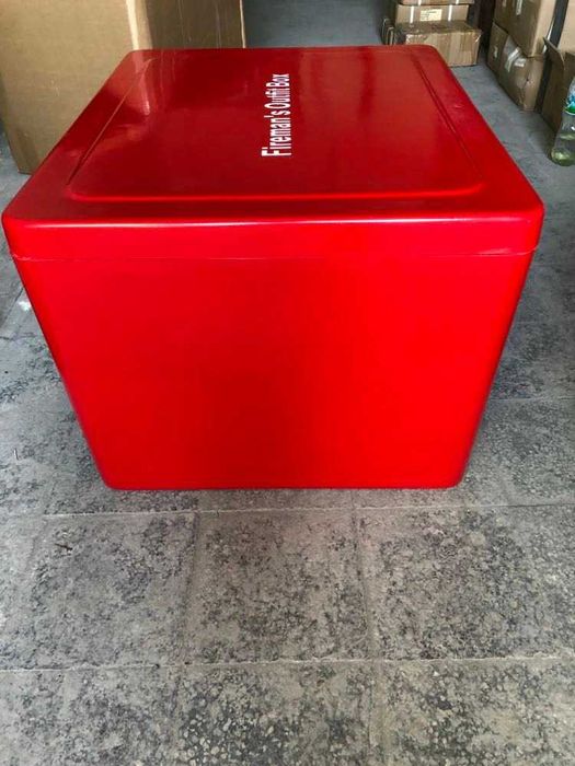 Сандък за пожарникарски принадлежности