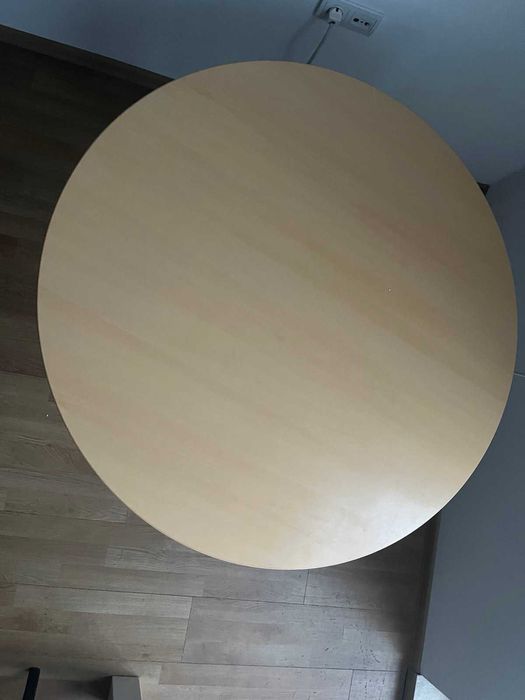 Кръгла маса 100 см диаметър