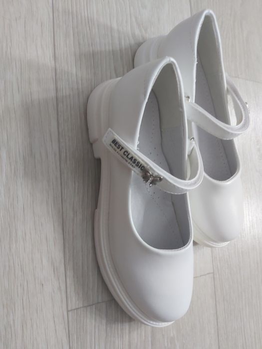 Продам туфли 32 размер новые