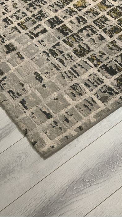 Кілем сатылады,размер 3:5