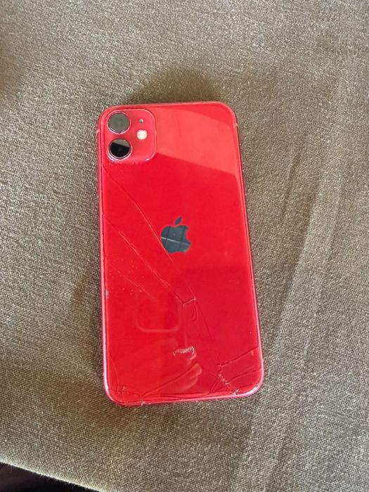 Продам iPhone 11