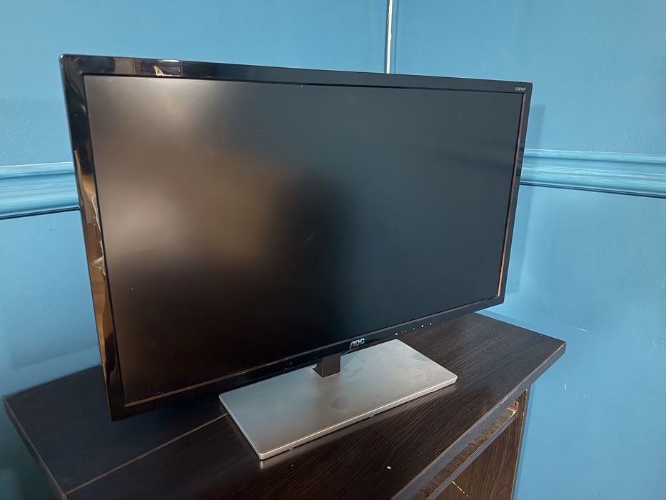 Monitor 4k  AOC 28 inch