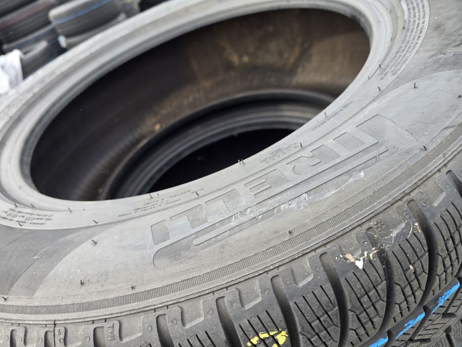 225 60 q8 pirelli m+s