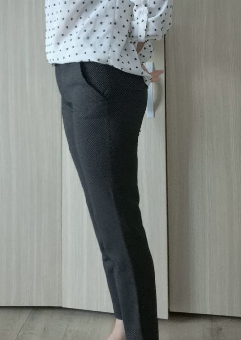 Pantaloni dama Zara