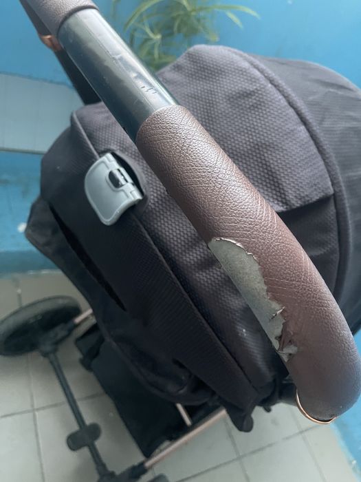 Коляска 10000тг есть торг