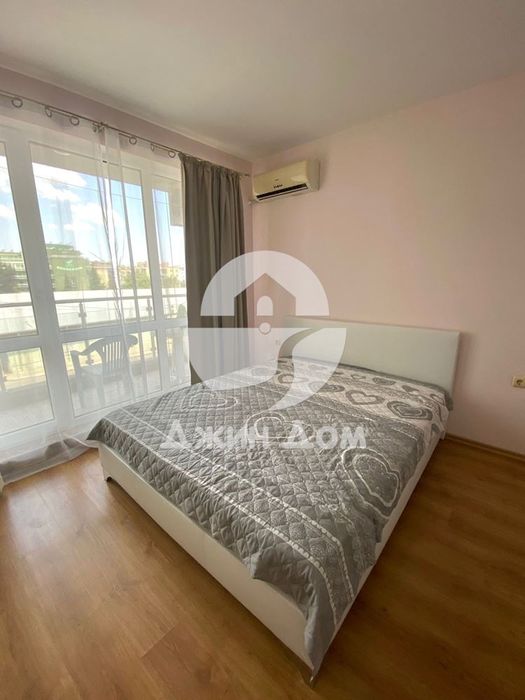 Продава се Двустаен апартамент в к.к. Слънчев бряг - 82 кв.м за 1208 €/кв.м - Снимка #5