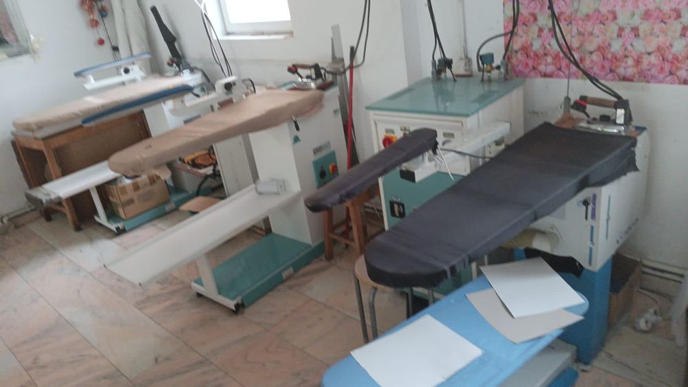 Vând mașini de cusut industriale 1200 RON