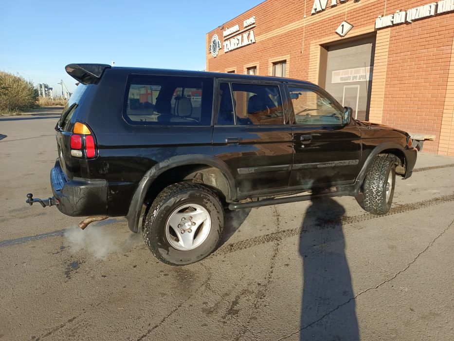 Мицубиси Монтеро спорт