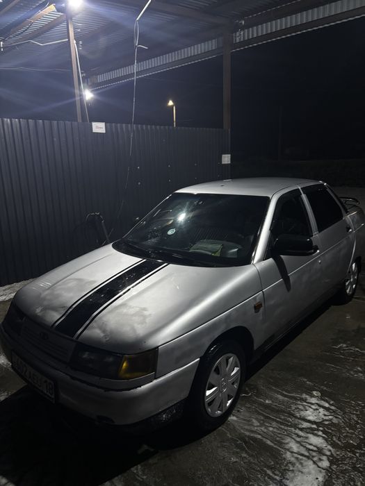 Продам ВАЗ 2110 8 клоп