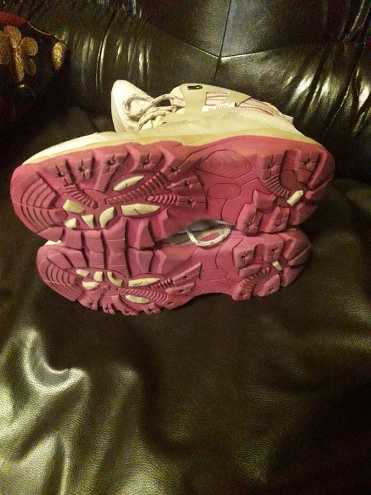 Топли зимни обувки